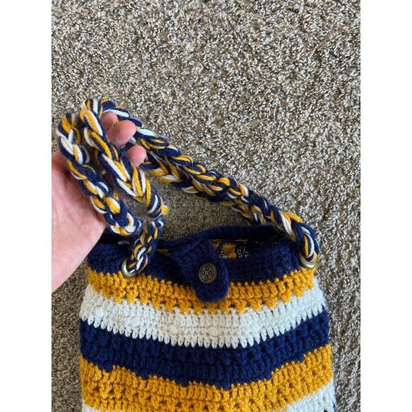 Hand Crocheted Nashville Predators NHL Hockey Bucket Bag - Picture 5 of 5